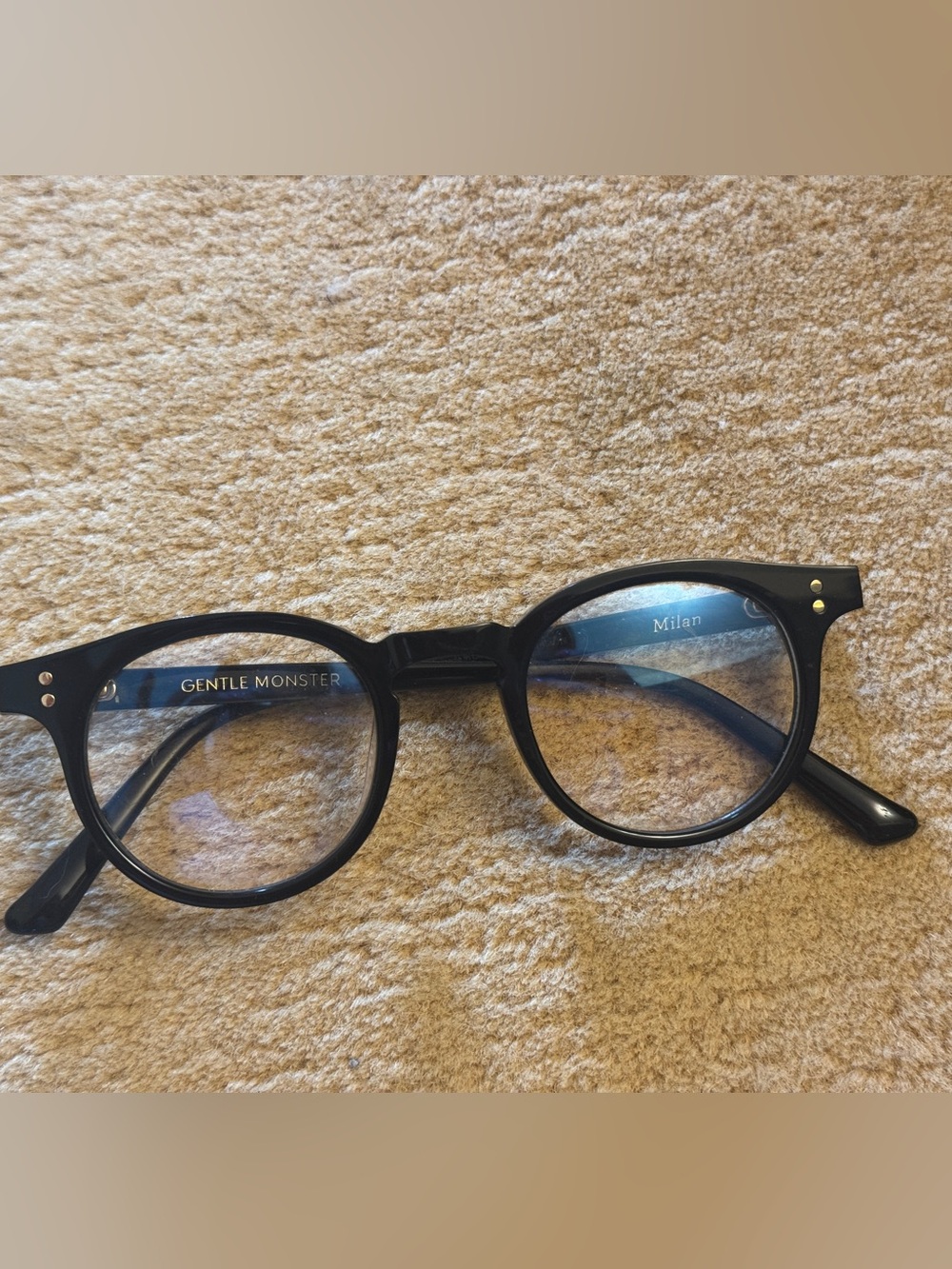 GENTLE MONSTER Milan Glasses Black Milan Oval Eyewear Eyeglasses